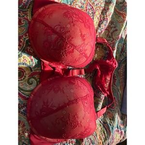 Curve‎ Muse 44D Red Bra